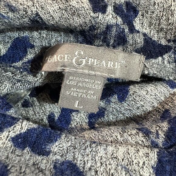 Peace and Pearl Womens L Gray Blue Animal Print Cowl Neck Sweater Boho Cozy - Picture 3 of 7